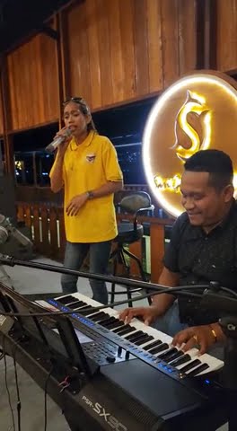 cover lagu beta seng marah...