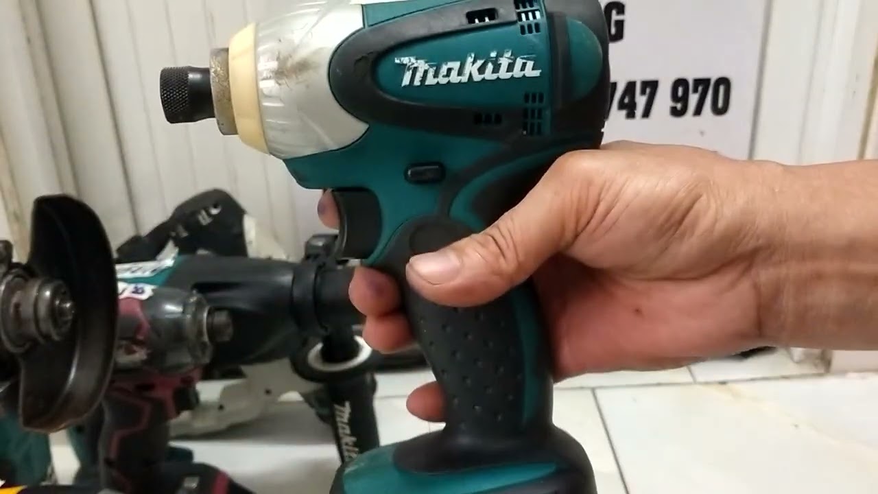 Clip ngày 13/5 máy khoan pin hàng bãi nhật ae cần xin liên hệ hùng 0379747970 xin cảm ơn 