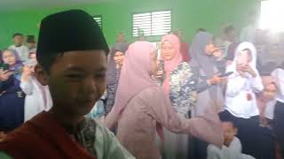 Upacara Adat Mapag Panganten Wanita & Laki Laki Sungkem KA Ibu/Bapak Guru Al - Hidayah Sukaraja