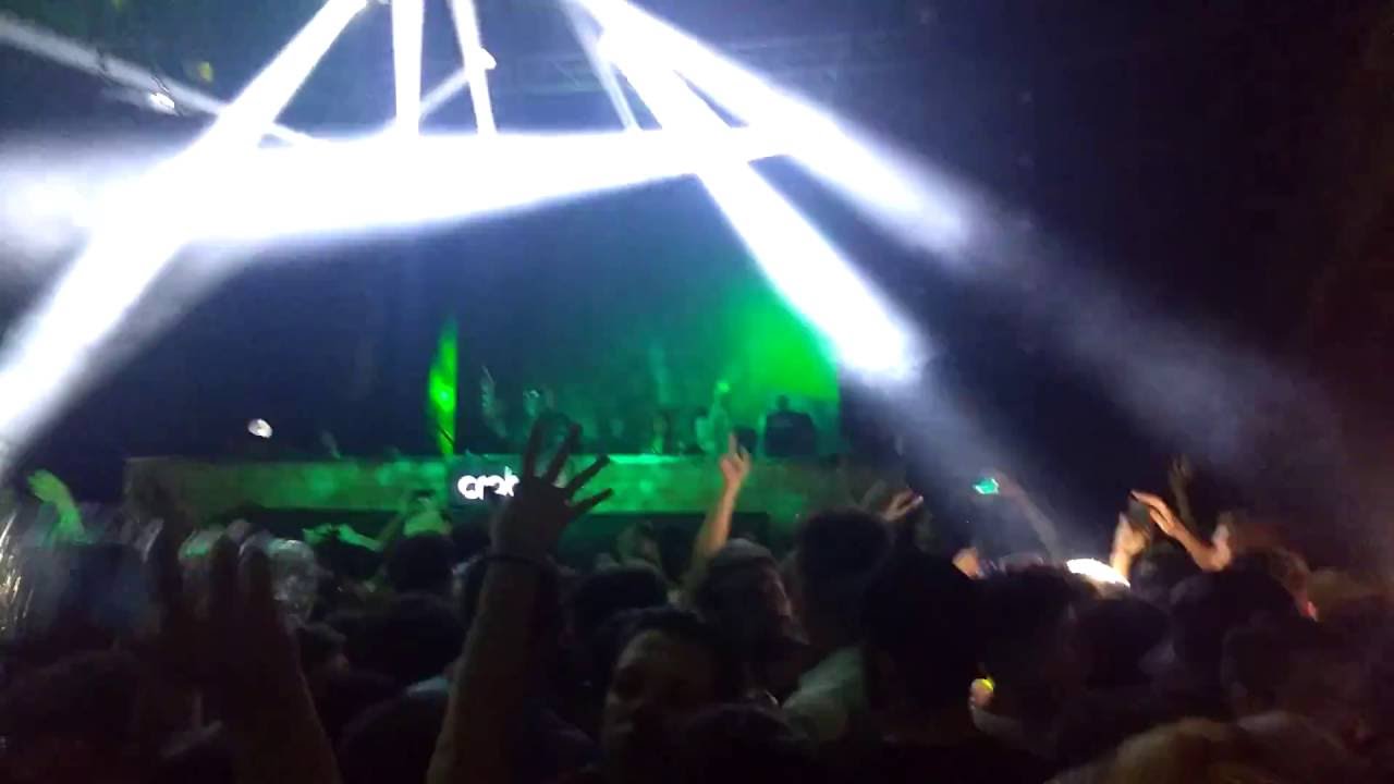 Carl Cox - Crobar Buenos Aires 07/10/2016 Pt 3 - YouTube