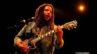 In Love With You - Erykah Badu feat Stephen Marley