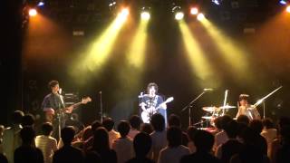 2015年7月4日(土)に梅田amHallで行われたサマーライブ、すごくいいバン...