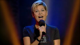 Ilona Csáková - Zavři oči, když se červenám