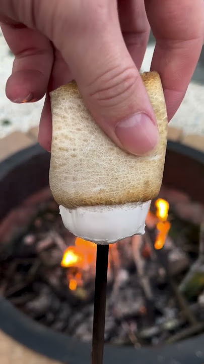 Roasted marshmallow ASMR 😍 #marshmallow #shorts
