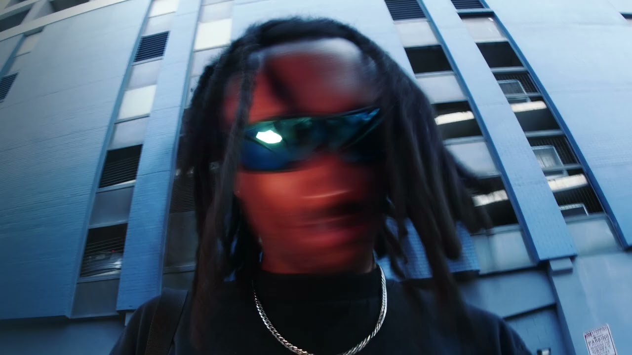 Watch Kade Young - Metallic on YouTube Watch Kade Young - Metallic on YouTube