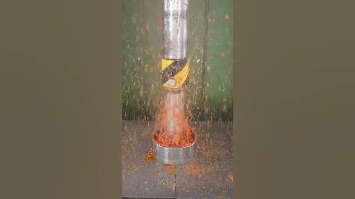Tomatoes Vs. 150 Ton Hydraulic Press 🧐 #hydraulicpress #crushing #satisfying #viral