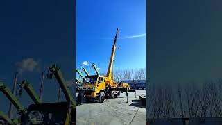 12 ton truck crane, arm length 34 meters, 180 horsepower, overall dimensions 10.50*2.30*3.30,