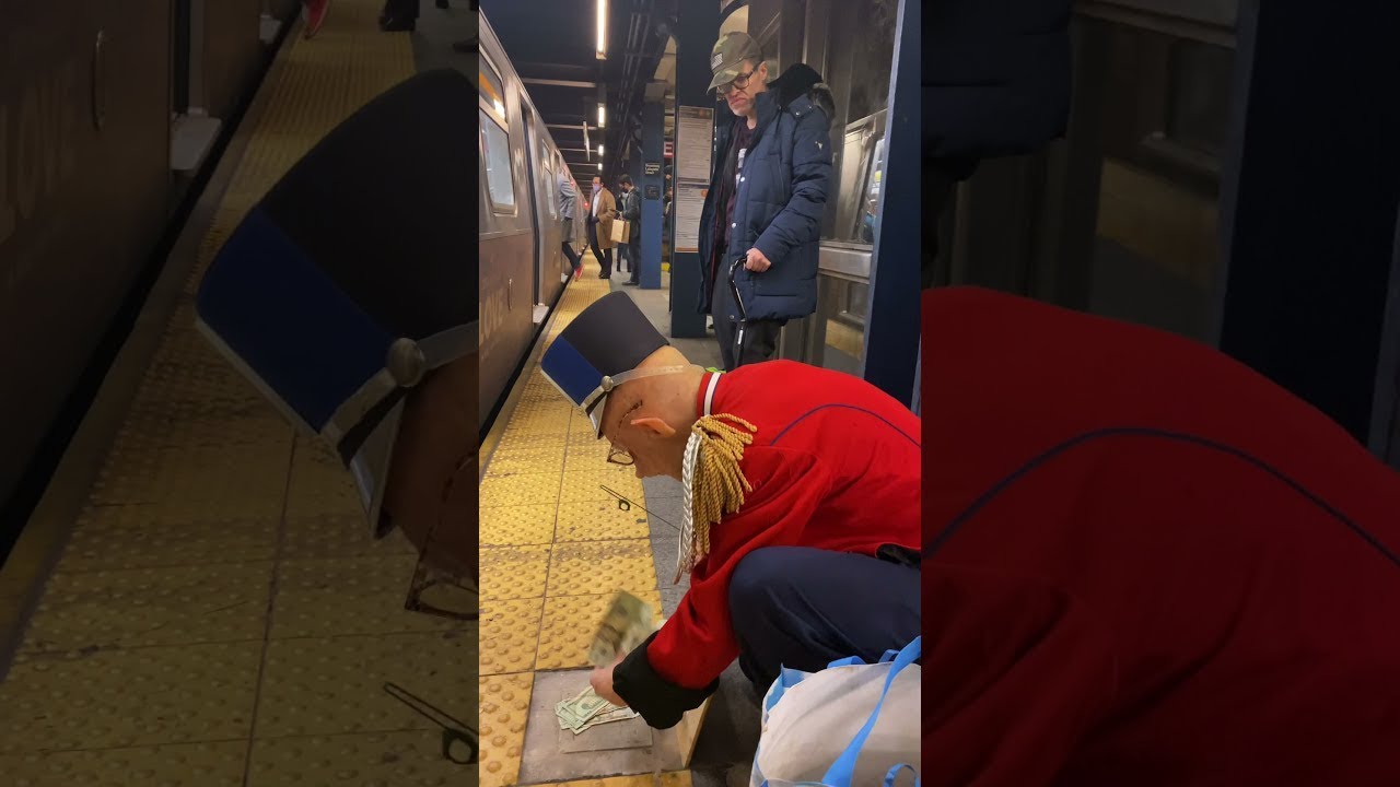 Subway Performer "Finds" Cash Stash || ViralHog