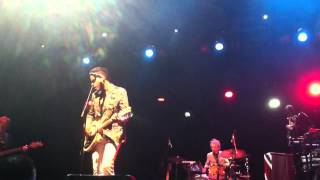 Twin Shadow 5 seconds