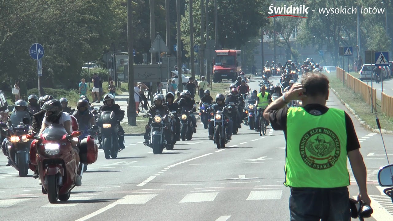 Parada w Świdniku: XII Ogólnopolski Zlot Motocykli WSK i innych (2019)