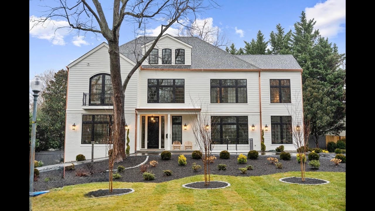 5125 Upton St NW | Spring Valley Estate