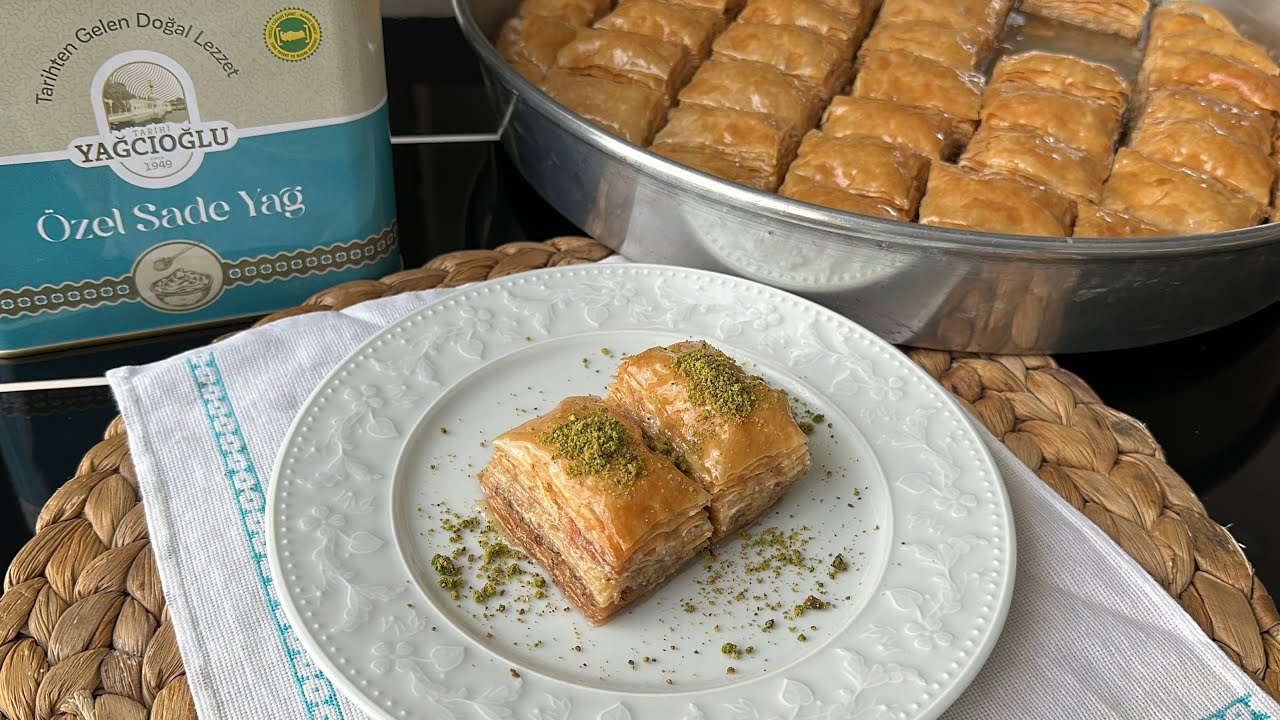 Tek Tek AÇMAK YOK✋🏻OKLAVA YOK✋🏻Dünyanın en kolay BAKLAVA YAPMA YÖNTEMİ BU VİDEODA😍