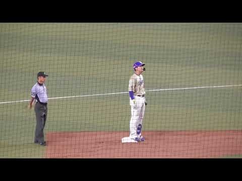 9回、左中間を痛烈に破る石川昂弥の2ベースヒット！　2023／7／9