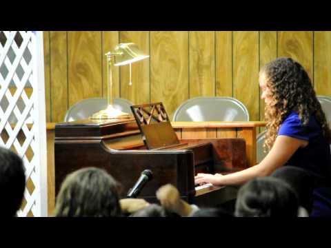 2011 Piano Recital 015.AVI