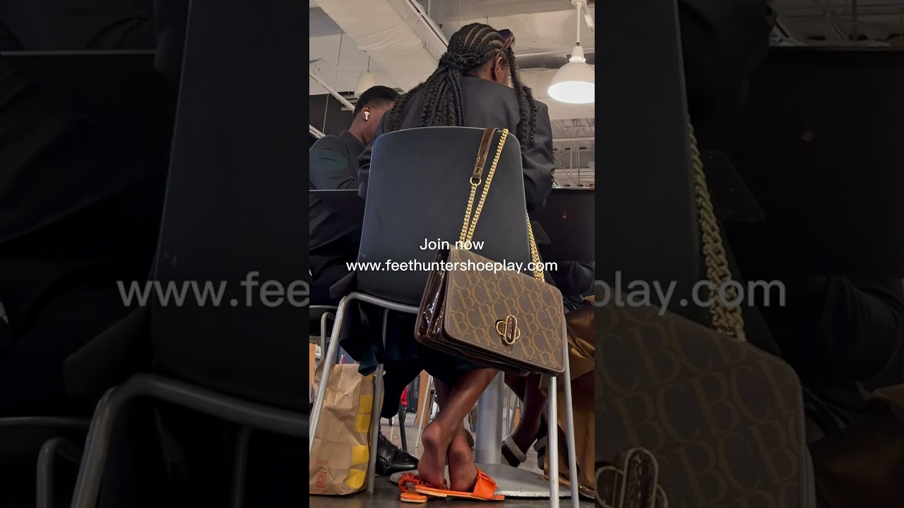 Candid feet ebony girl shoeplay