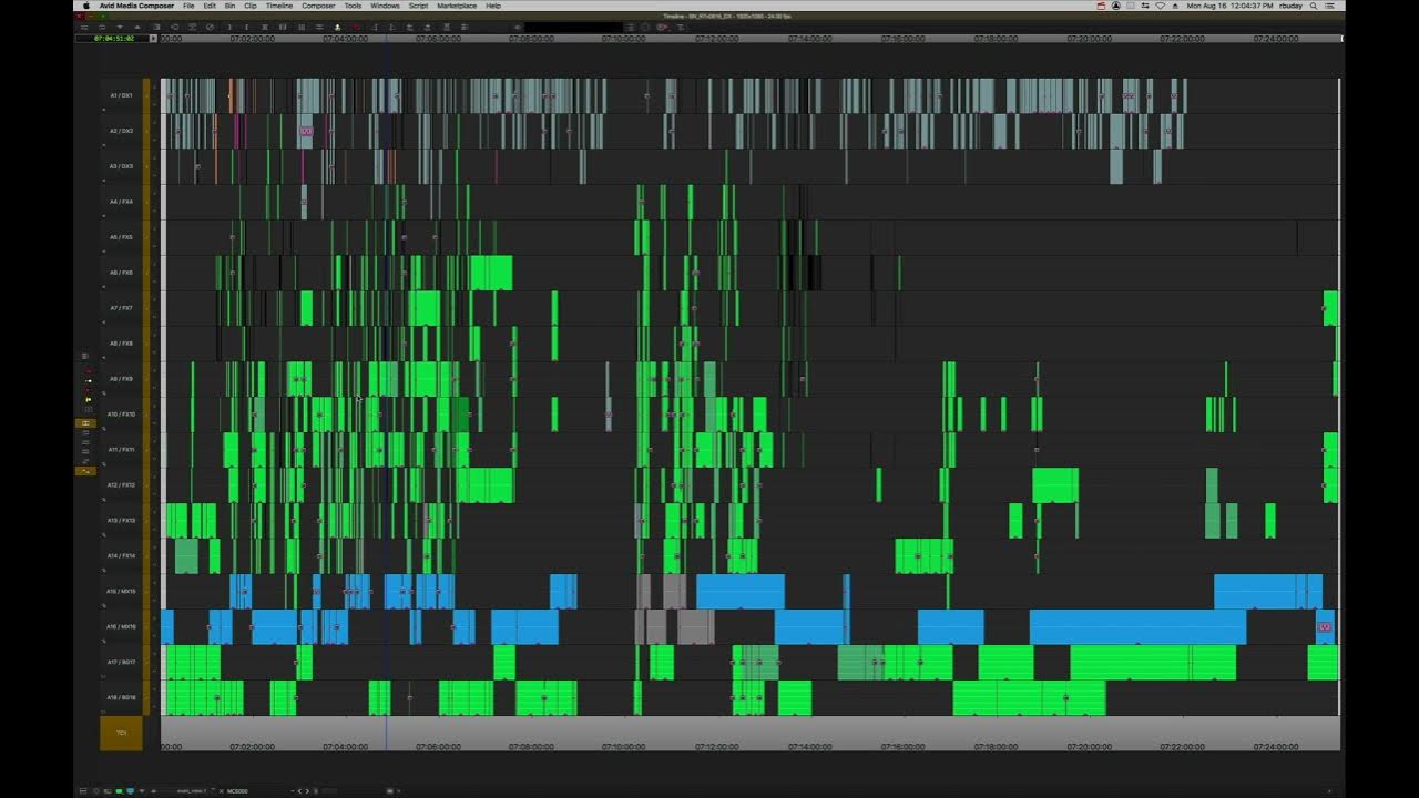 Avid Media Composer Reading the "What's New" Doc and Selecting Clips