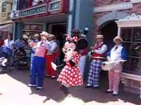 Minnie Mouse Photo 17