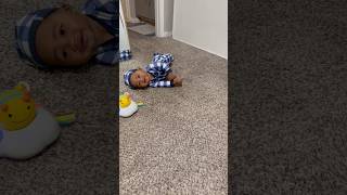 Skip Hop Follow-Me Bee Toy Review Best Crawling Toy For Babies 5 Months