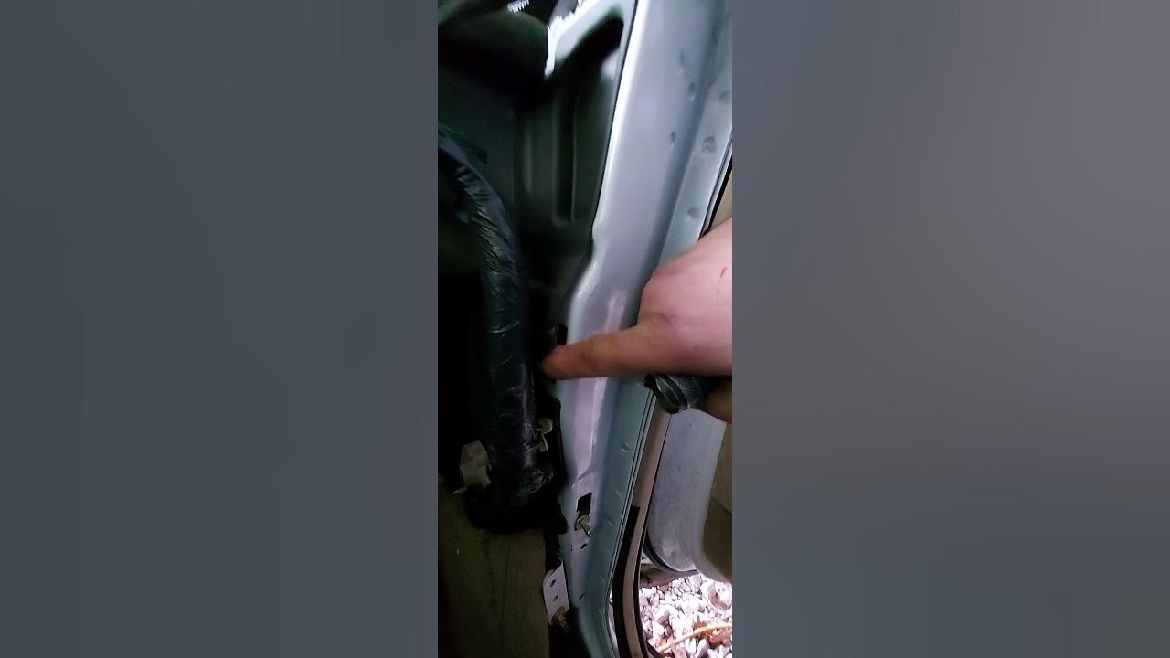 2001 Lincoln Town car heater core - YouTube