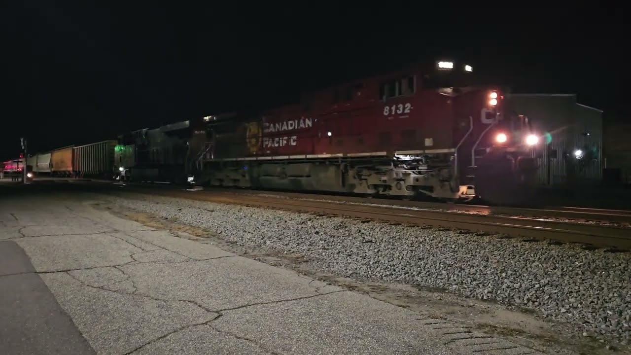 CSX M410-12 CP AC44CW & ES44AC Leading & KCS ES44AC Mid DP working hard with this big Train 