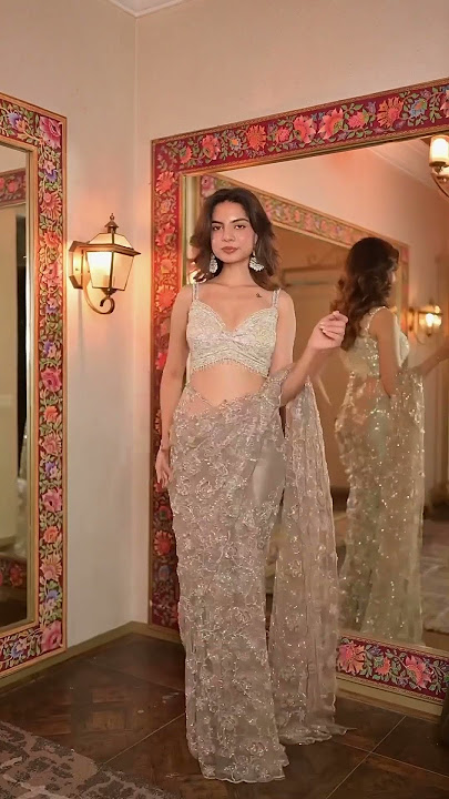 Transform Your Look with Odhni’s Creative Saree Drapes! #chandnichowk