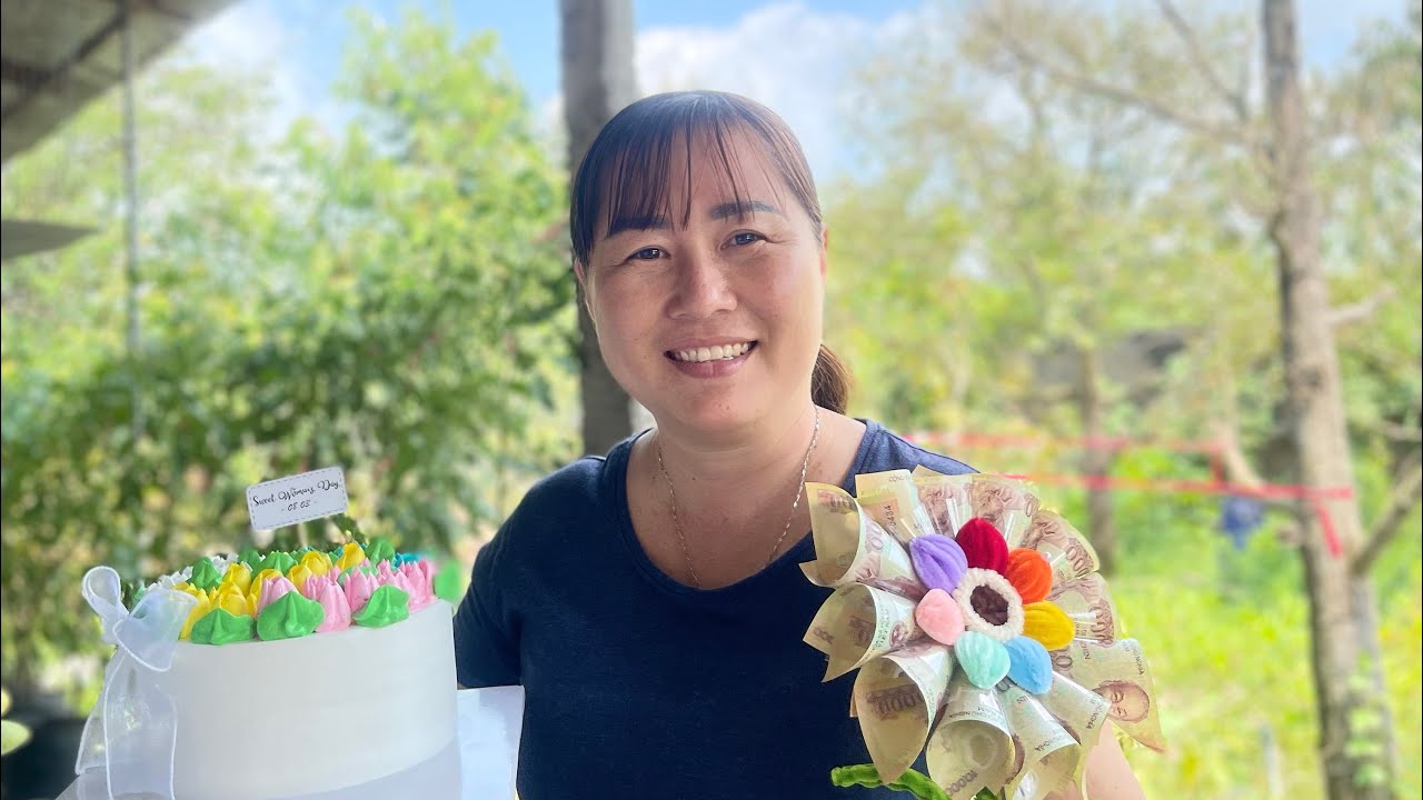 Bữa Cơm Quê Đạm Bạc Nhưng Rất Ngon .Niềm Vui Lớn Khi Nhận Món Quà 8.3 Thật Ý Ghĩa Của Các Con 