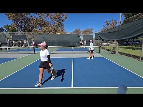 101125 iPickle Dink 4 Pink AC vs Taryn Converse and Tiffany La