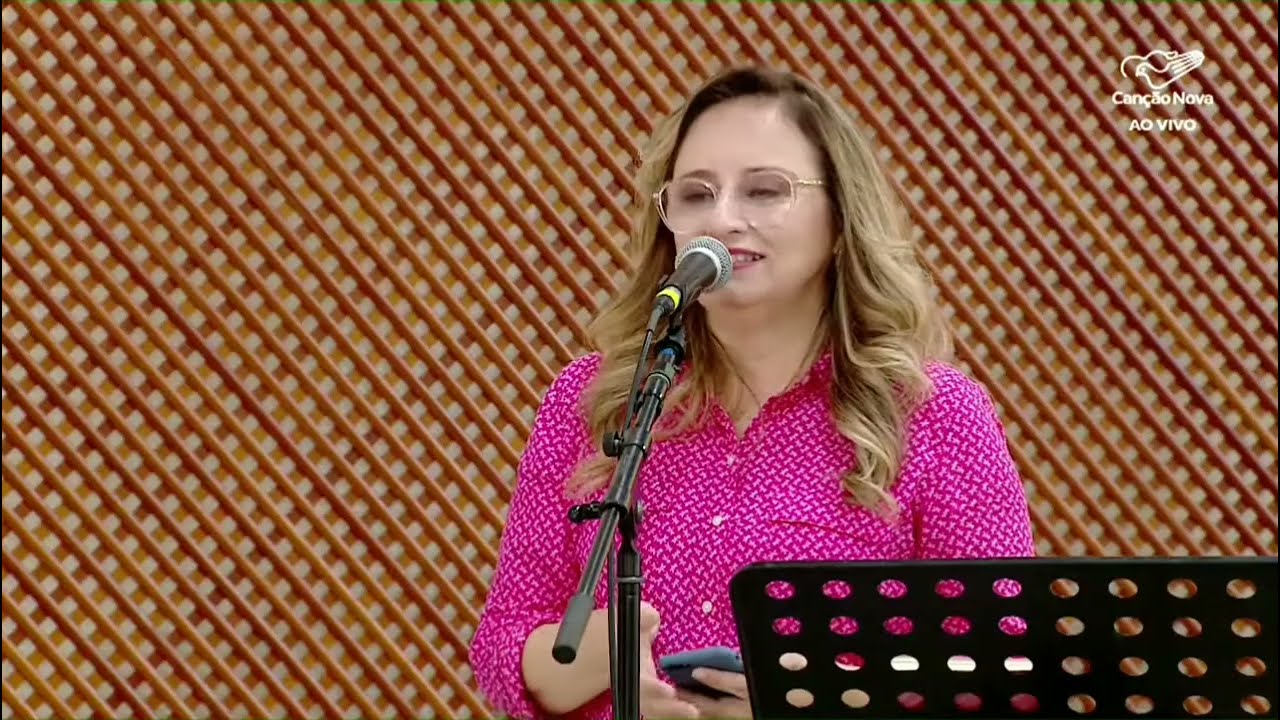 ABERTURA - Glória ao nosso Deus (Cover) - Rogerinha Moreira | Missa, TV Canção Nova