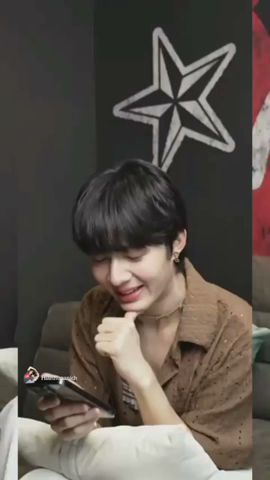 Nunew being giddy hearing Hia’s bedroom voice as well 🤭 #zeenunew #ซนซน #nunew #zeepruk