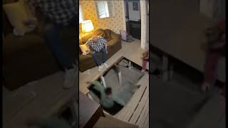 The Moment Their Floor Said “I’m DONE” 💥🤣 #funny #chaoticshorts #caughtoncamera #funnyvideo