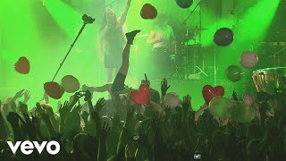 Video thumbnail of "PMMP - Matkalaulu (Live)"