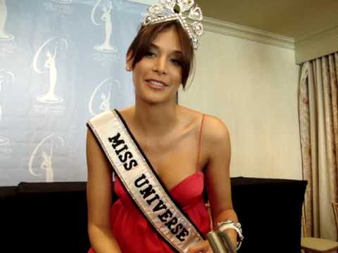 Dayana Mendoza in Puerto Rico - Miss UNIVERSE PR 2010 Press Conference.