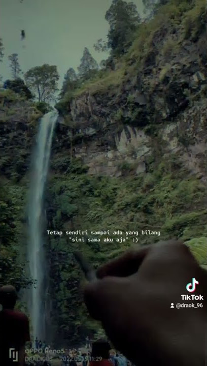 story wa menunggu seseorang