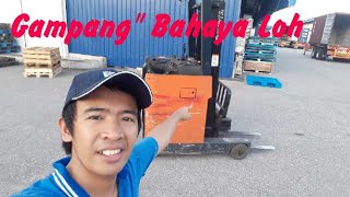 Tutorial mengoperasikan reach truck