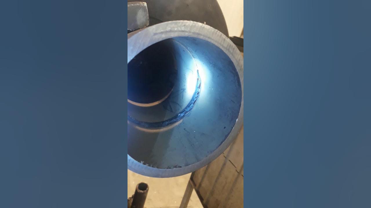 Сварка тонкостенных труб. Варим трубу видео. Сварка трубы под 45 градусов электродом на просвет. Сварные швы рдс. Варим трубу видео.