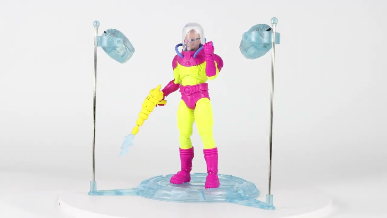 DC Multiverse Mr. Freeze Black Light Gold Label 7-Inch Scale