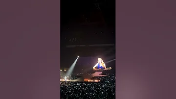 Taylor Swift Paris N2 Surprise Song #1: Is it Over Now/Out of the Woods