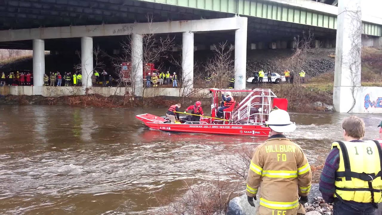 Hillburn car in the water