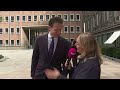 Kamerleden extreem zuinig met complimentjes aan Trump: ‘We ronden af!’