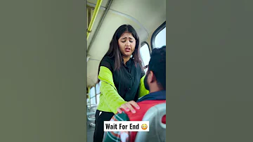 Bus me ladki ko kiya kiss #reels #trending #viral #shorts