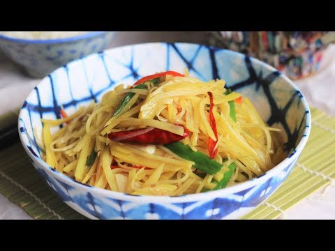 chinese-hot-and-sour-shredded-potato-stir-fry-recipe-[酸辣土豆丝]