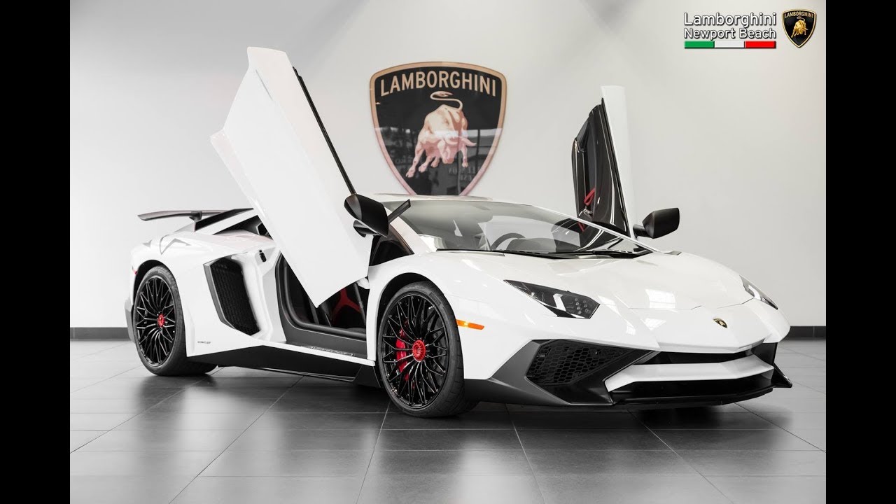 Pictures gallery of Gambar  Mobil  Sport  Lamborghini terbaru 