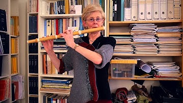 How to make a beautiful sound on the baroque flute; Kate Clark & Voices of Music