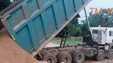 Damper Truck Unloading Sand | Powerful Dumper Action 2025