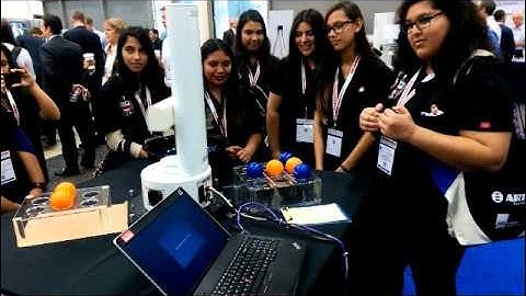 PlateCrane SciClops Robotic Arm plays Tic-Tac-Toe at SLAS 2016 - Laboratory Automation