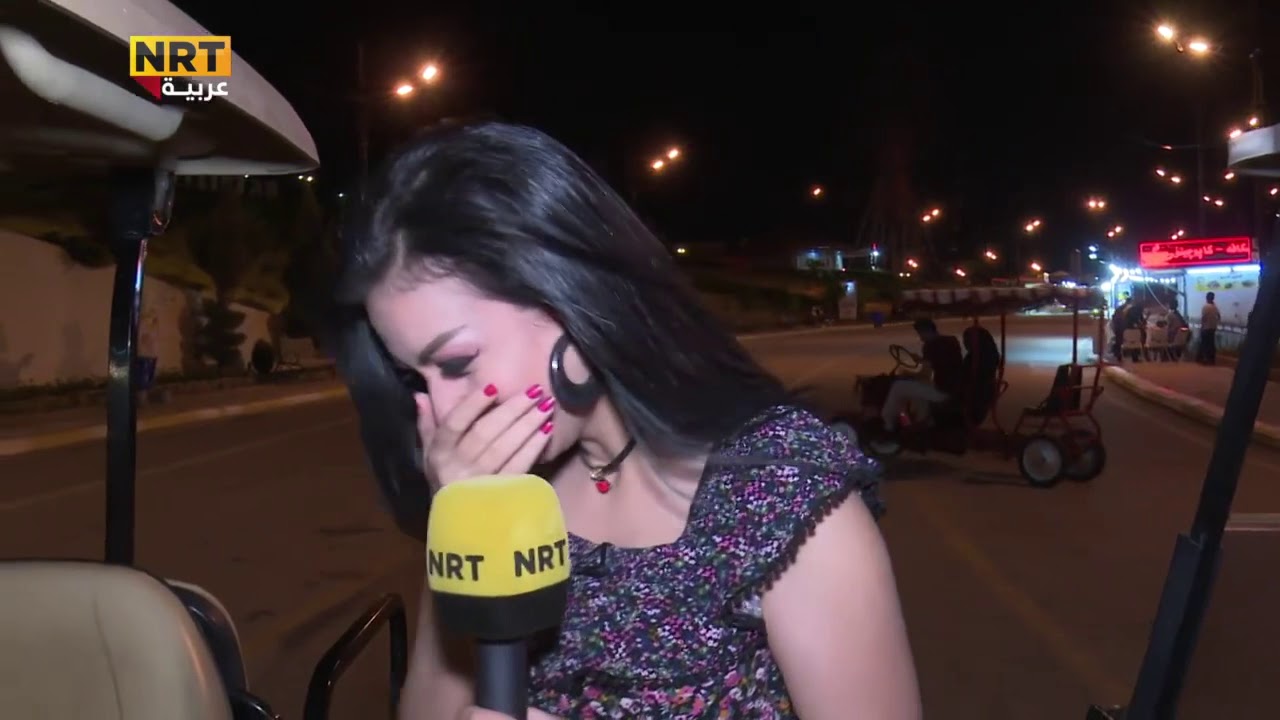 شاب يحلف المذيعة حسناء الشجيري عليج العباس لتنشري كامل😂