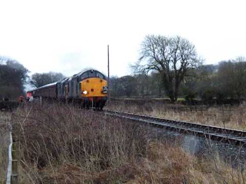 37038/607 on The White Rose from Crewe to Stanhope on 27/02/10