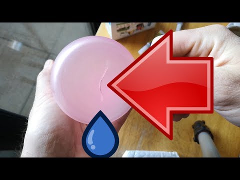 Comment réparer une fissure dans une gourde en plastique