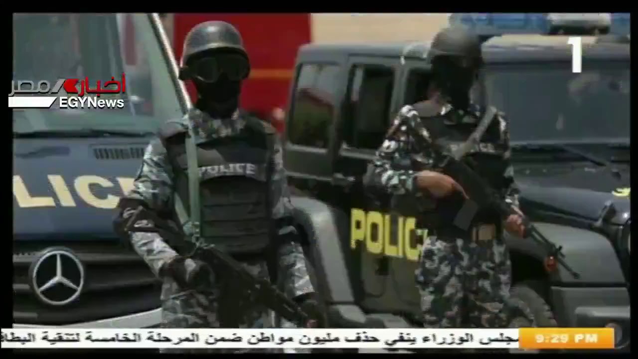 ضبط أحد الأشخاص لإتجارة فى النقد الأجنبي خارج السوق المصرفي 18-10-2019 اخبار امريكا