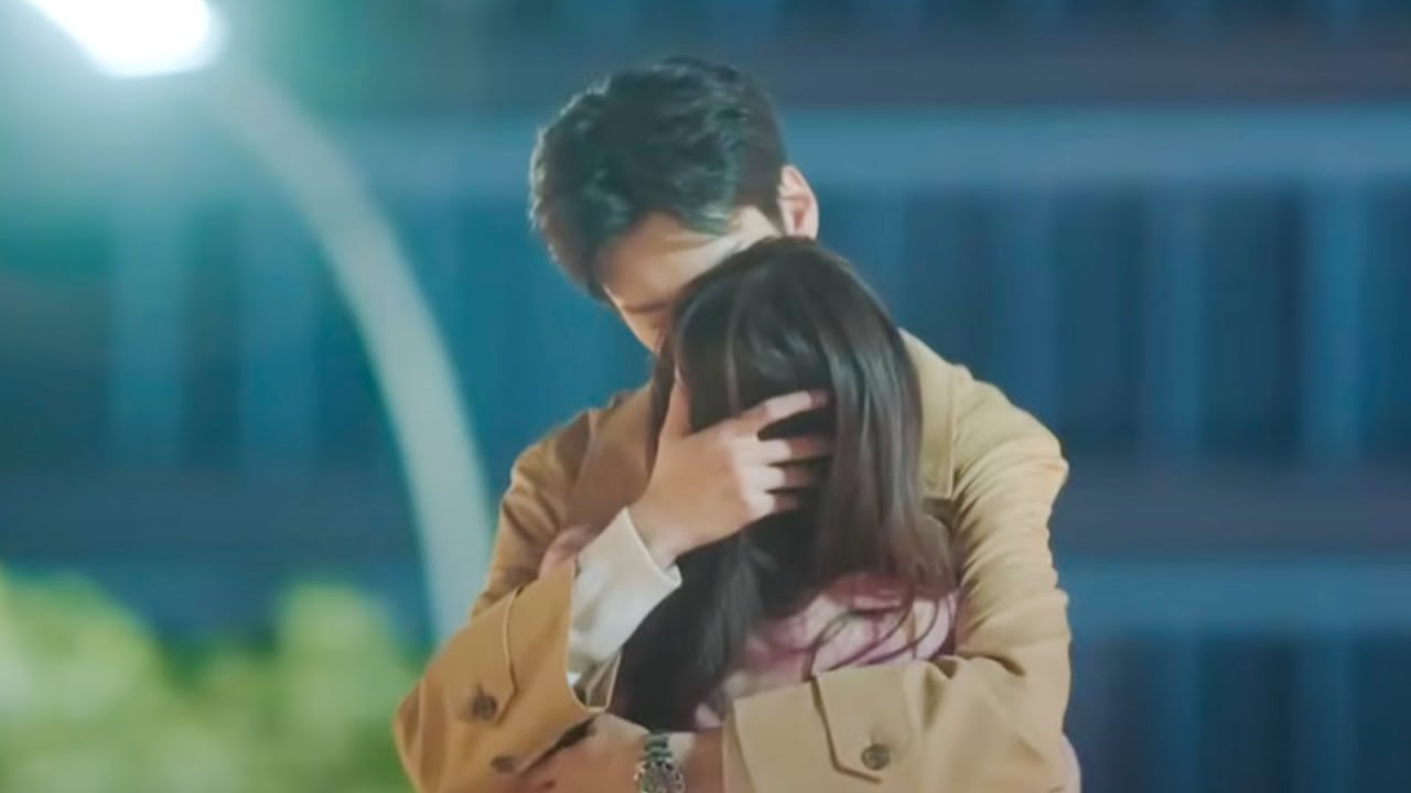 เจ้านายอุ้มซินเดอเรลล่าขึ้นมาแล้วจูบเธออย่างเร่าร้อน! #รัก #ละครโทรทัศน์ของจีน